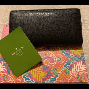 Kate Spade wallet ♠️